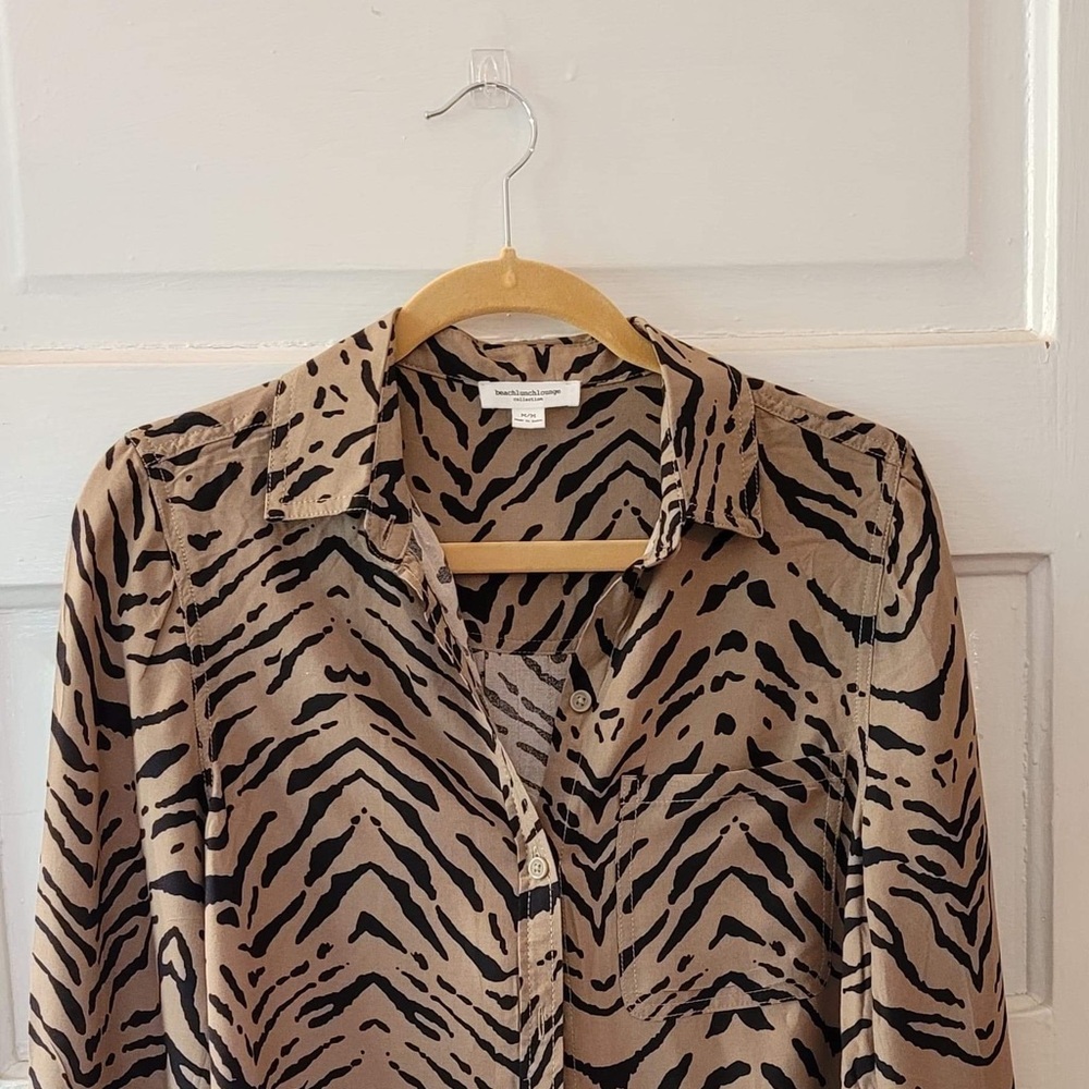 Beach Lunch lounge, leopard print blouse, size medium